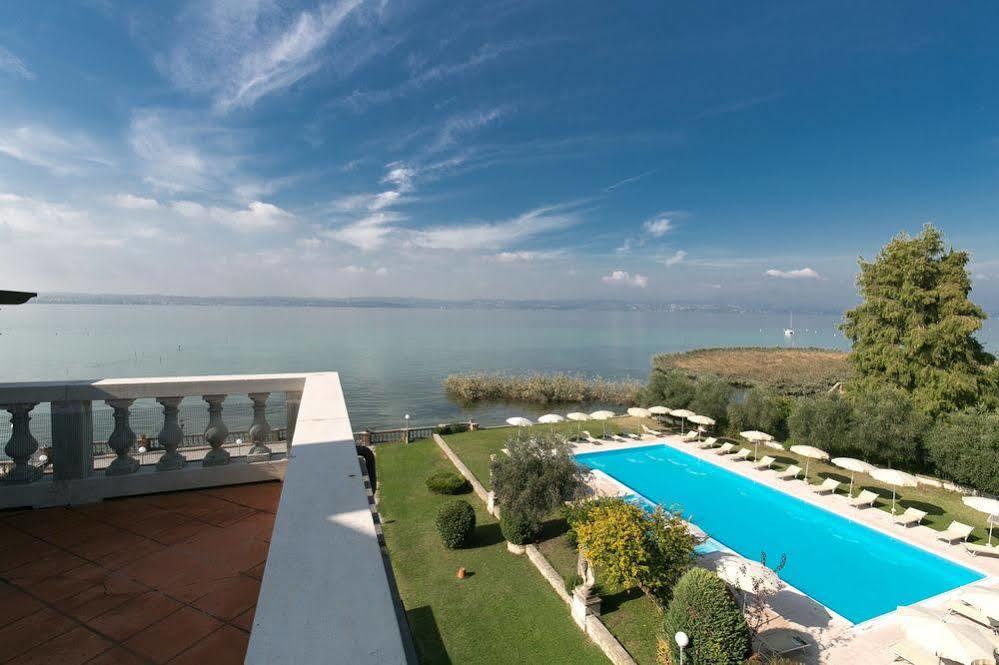 Hotel Villa Pagoda Sirmione Exterior foto